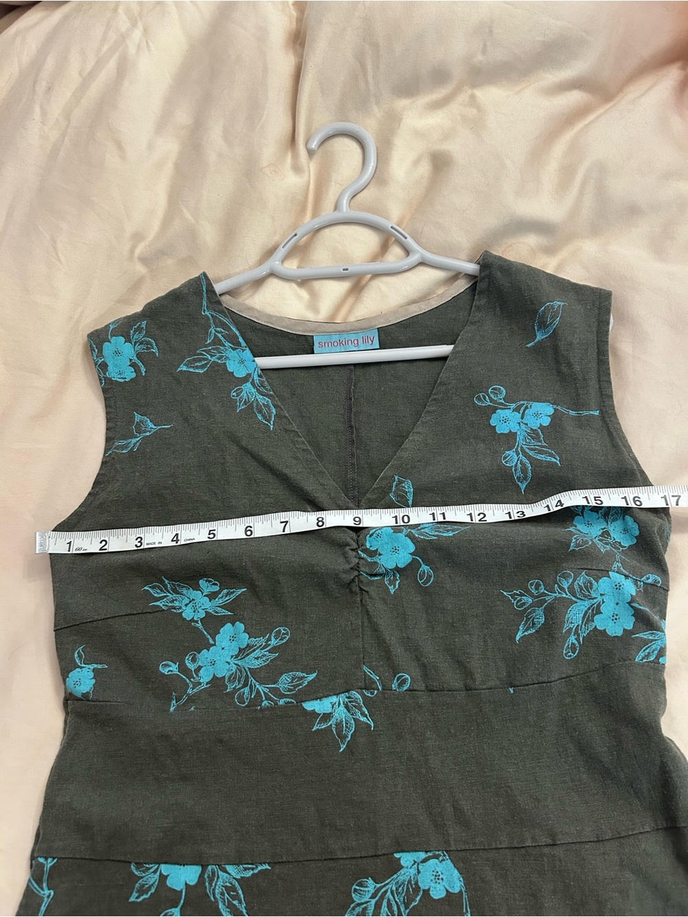 Smoking Lily Soft Charcoal Grey Floral V-Neck Midi Dress with Aqua Print - Picture 5 of 11